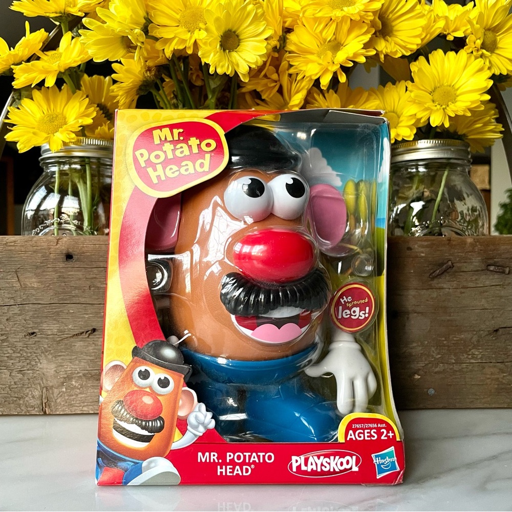 Mr. Potato Head•NEW IN BOX•2010•PLAYSKOOL by Hasbro•Iconic Toy with Accessories